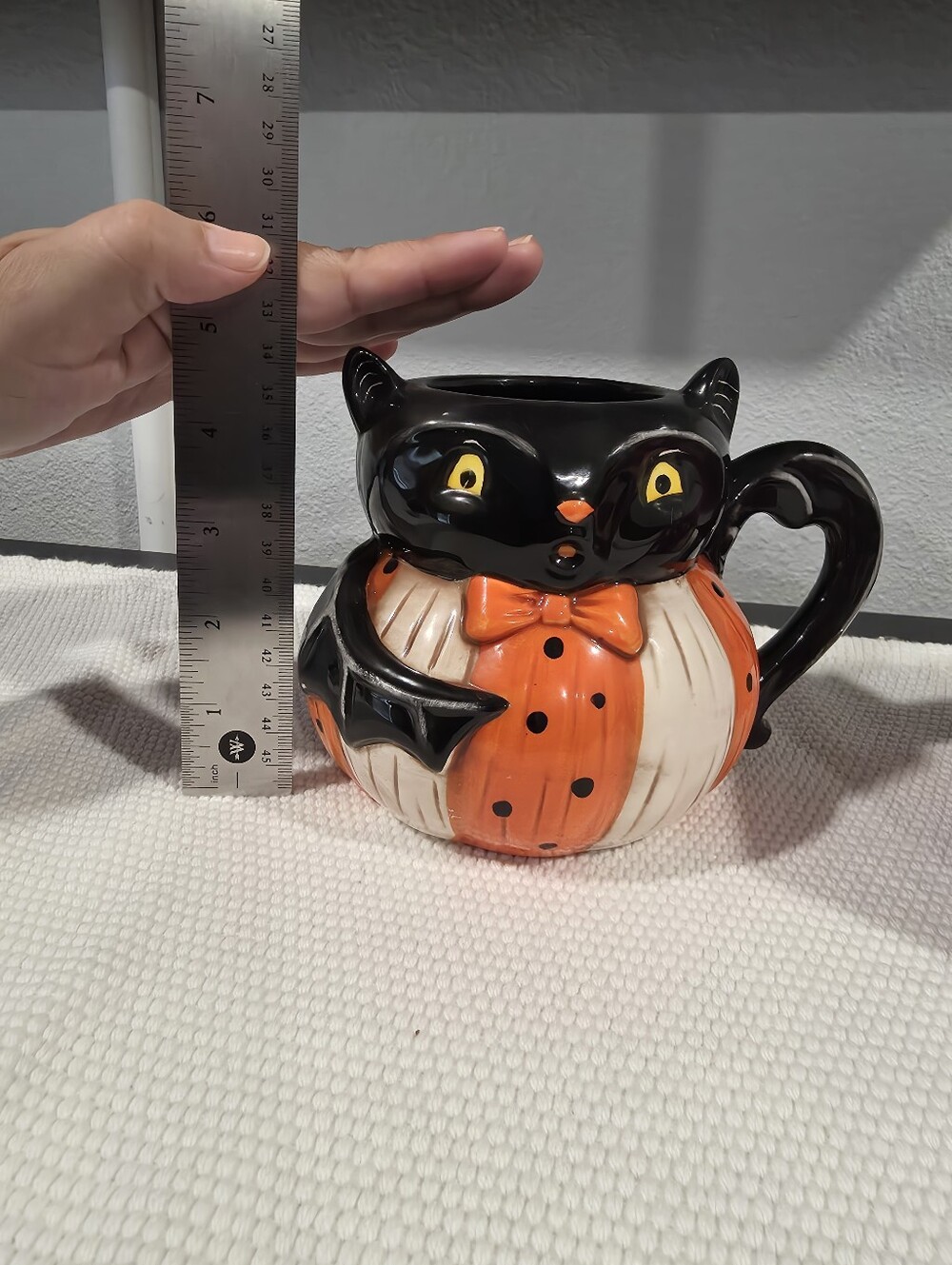 Johanna Parker Bat Pumpkin Halloween Mug - Picture 5 of 6